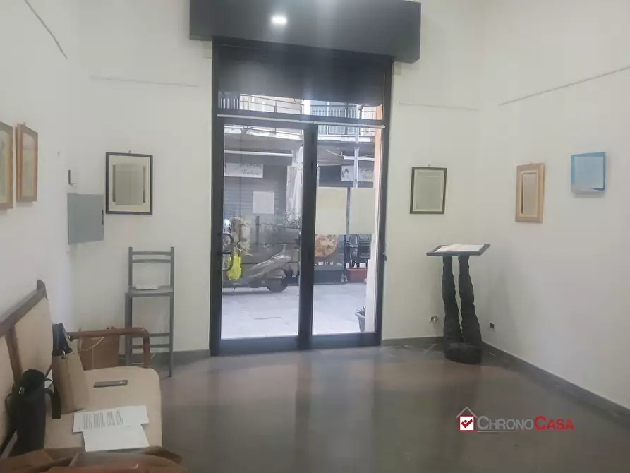 Immagine 6 di Negozio in vendita  a Messina