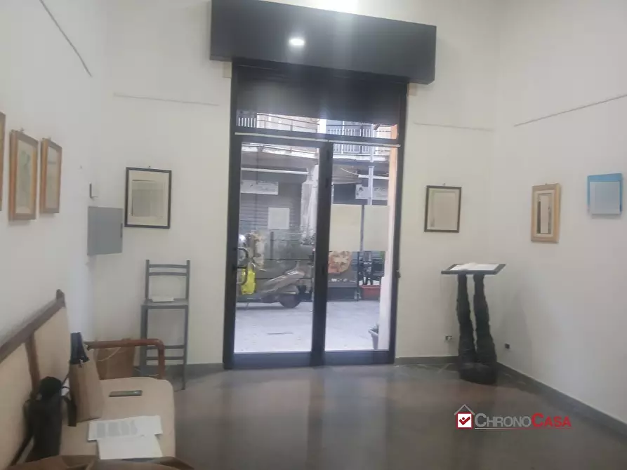 Immagine 8 di Negozio in vendita  a Messina