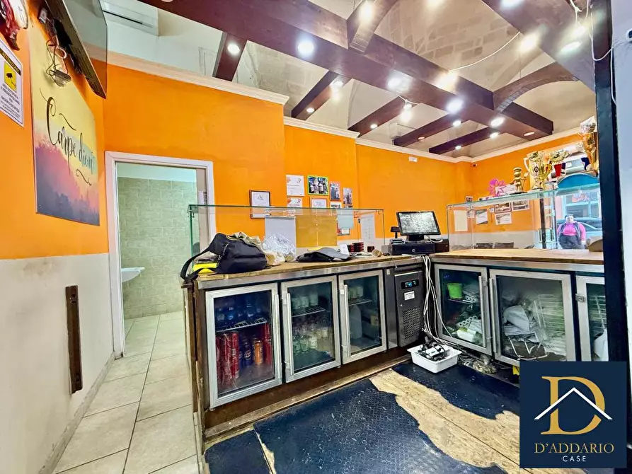 Immagine 4 di Negozio in vendita  21 a Taranto