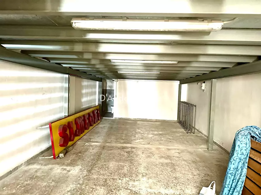 Immagine 5 di Negozio in vendita  34/A a Taranto