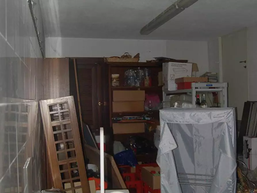 Immagine 8 di Negozio in vendita  9 a Torre Pellice