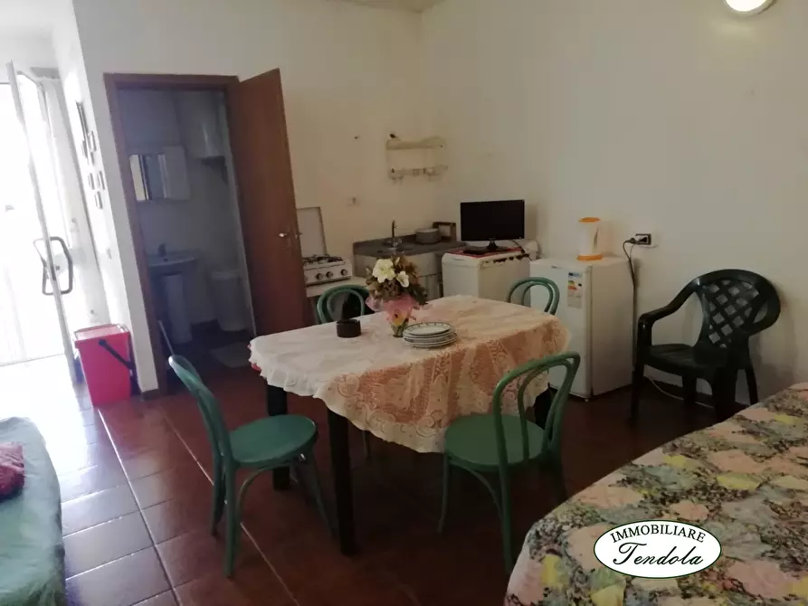 Immagine 4 di Loft/Open space in vendita  a Fosdinovo