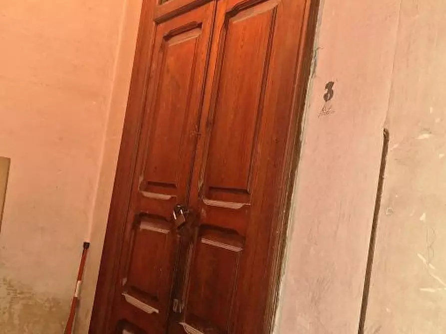 Immagine 9 di Magazzino in vendita  6 a Messina