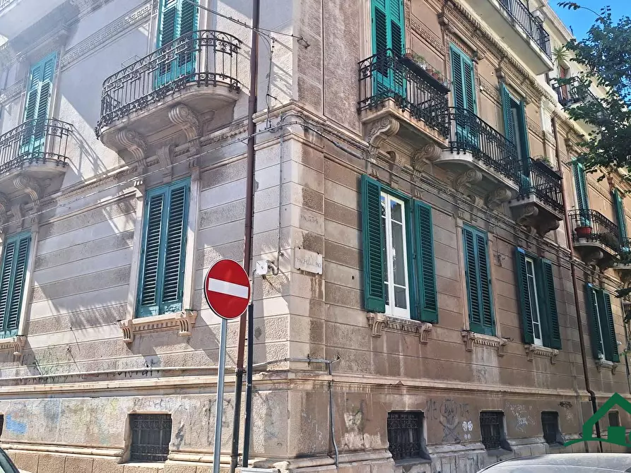 Immagine 1 di Magazzino in vendita  6 a Messina