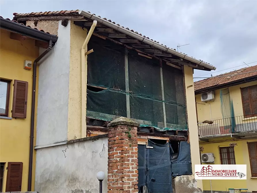 Immagine 5 di Magazzino in vendita  SNC a Cornaredo