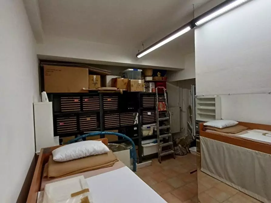 Immagine 7 di Magazzino in vendita  18 a Milano
