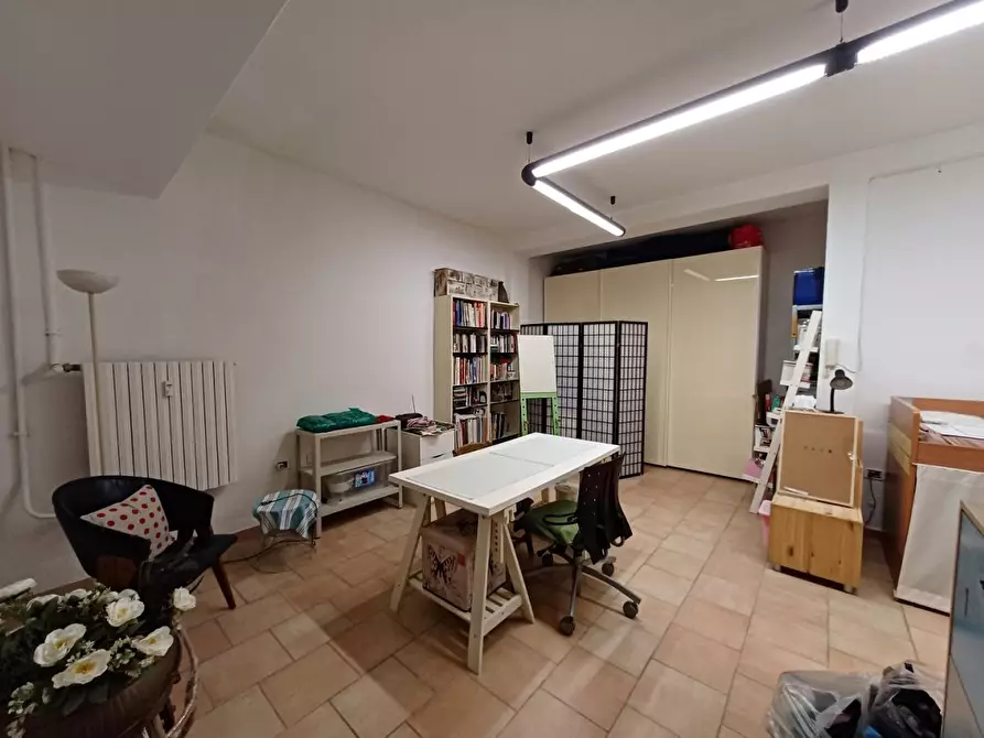 Immagine 6 di Magazzino in vendita  18 a Milano