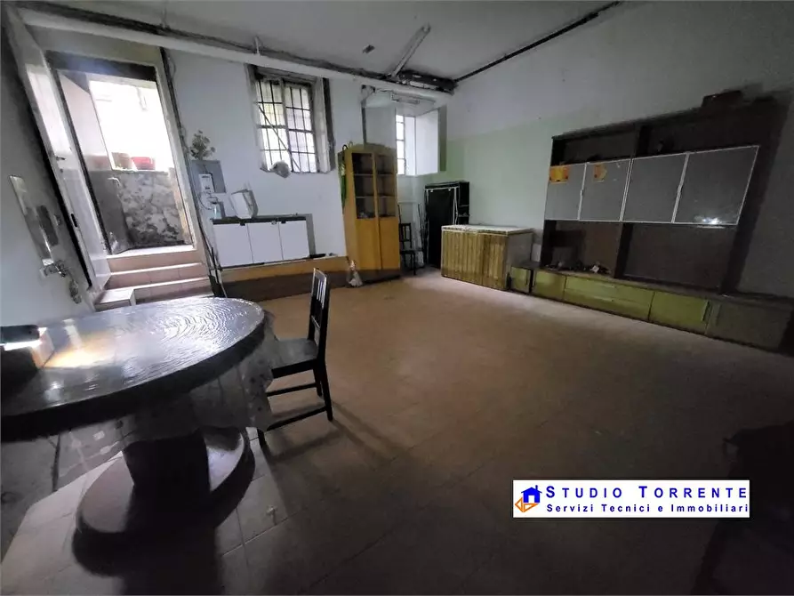 Immagine 10 di Magazzino in vendita  3 a Milano