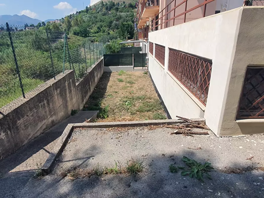 Immagine 3 di Magazzino in vendita  10 a Monreale