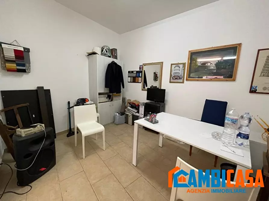 Immagine 5 di Magazzino in vendita  a Palermo