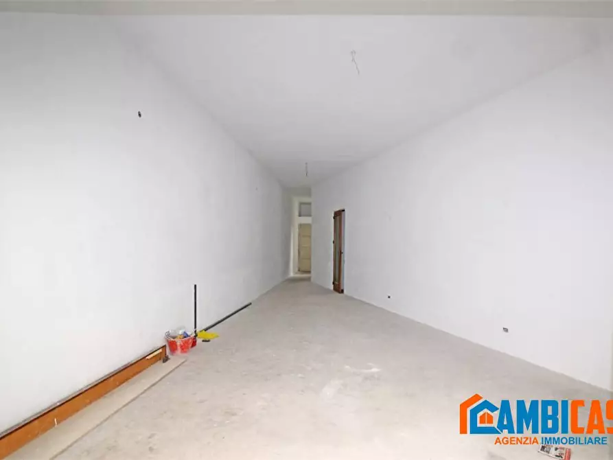 Immagine 1 di Magazzino in vendita  a Palermo