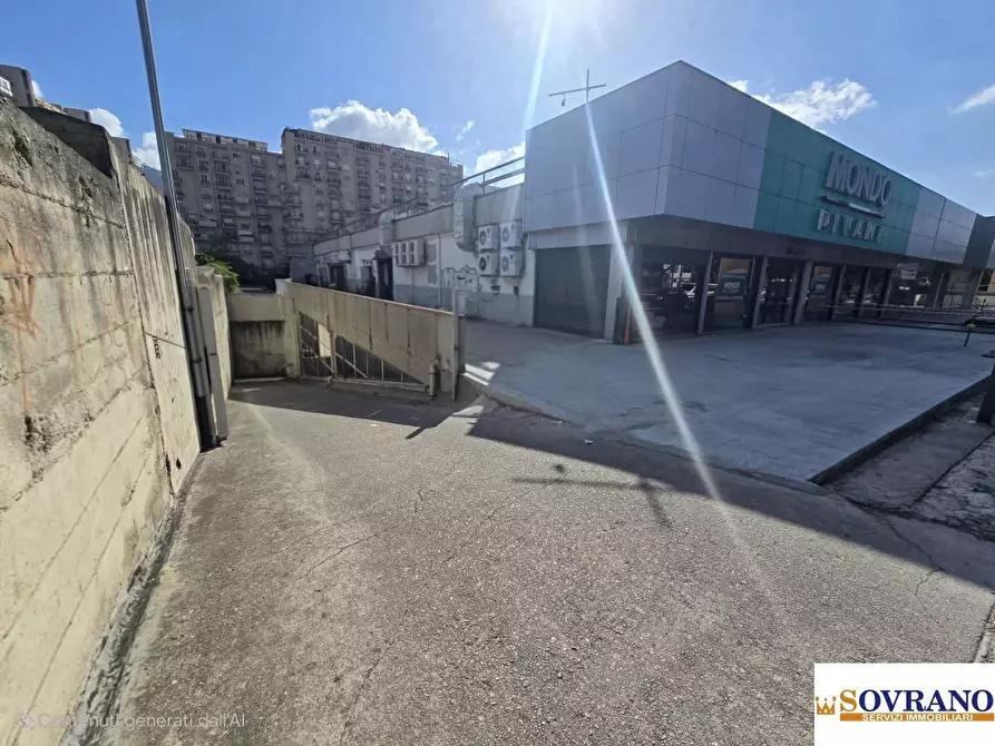 locale di sgombero in vendita a Palermo
