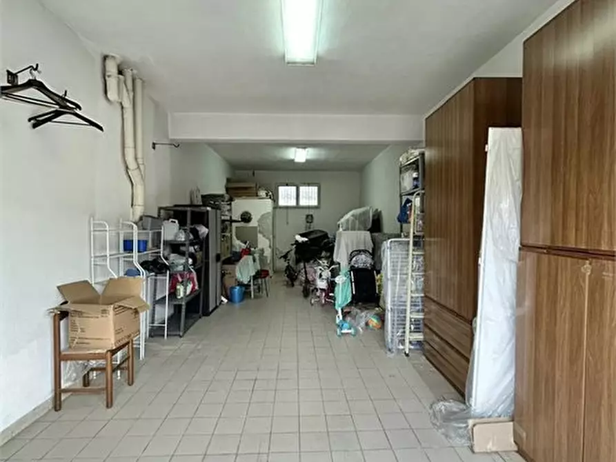 Immagine 5 di Magazzino in vendita  53/A a Ficarazzi