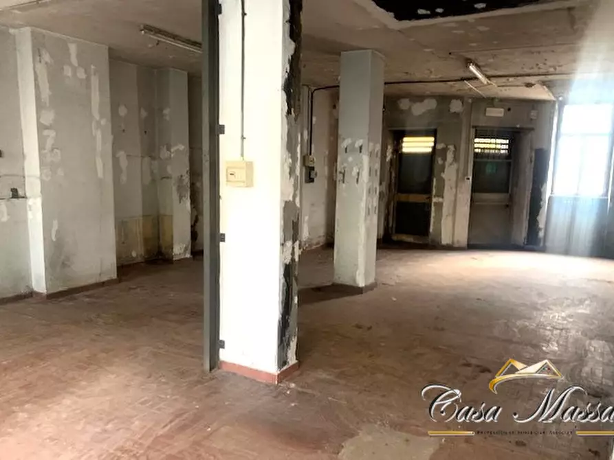 Immagine 4 di Magazzino in vendita  5 a Torino