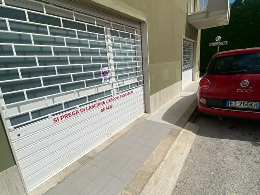 Immagine 1 di Magazzino in vendita  a Alcamo