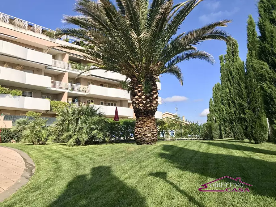 Immagine 3 di Appartamento in vendita  a Roma