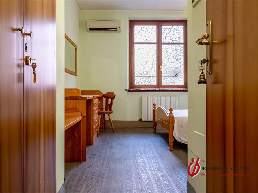 Immagine 10 di Attività artigianale in vendita  31 a Valeggio Sul Mincio