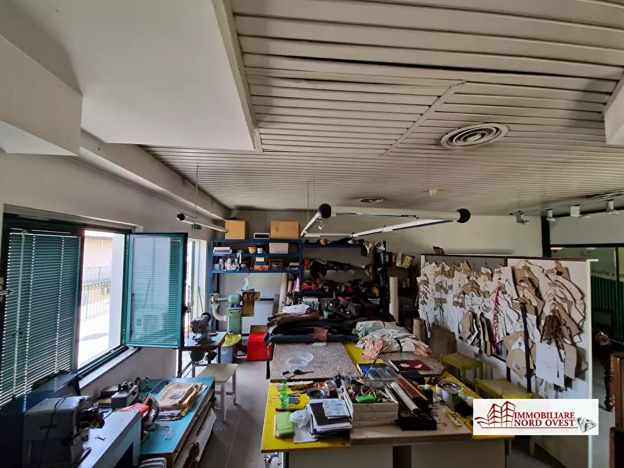 Immagine 5 di Negozio in vendita  32 a Corbetta