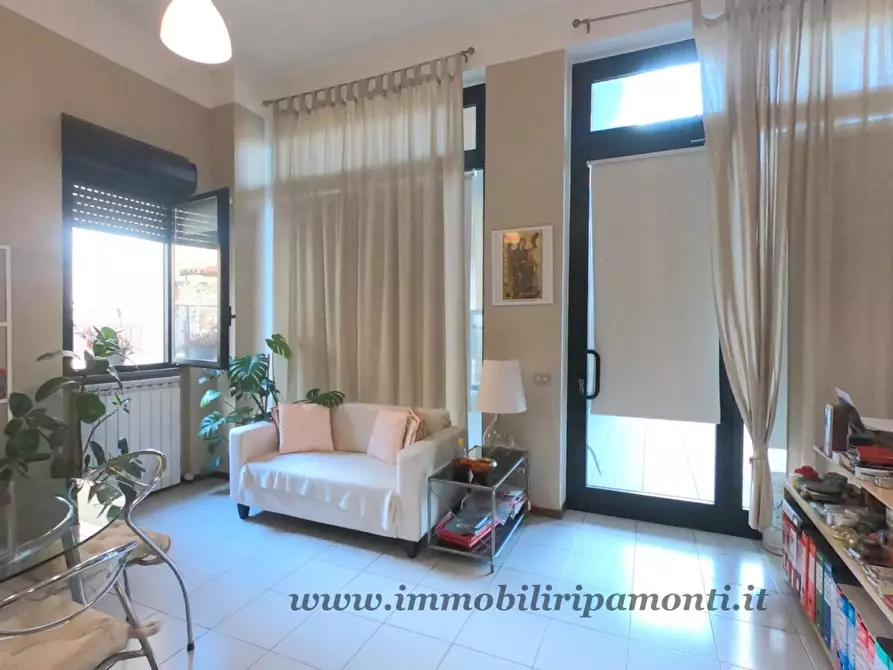 Immagine 3 di Negozio in vendita  5 a Lecco