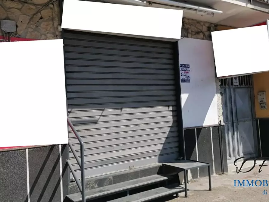 Immagine 6 di Negozio in vendita  a Afragola
