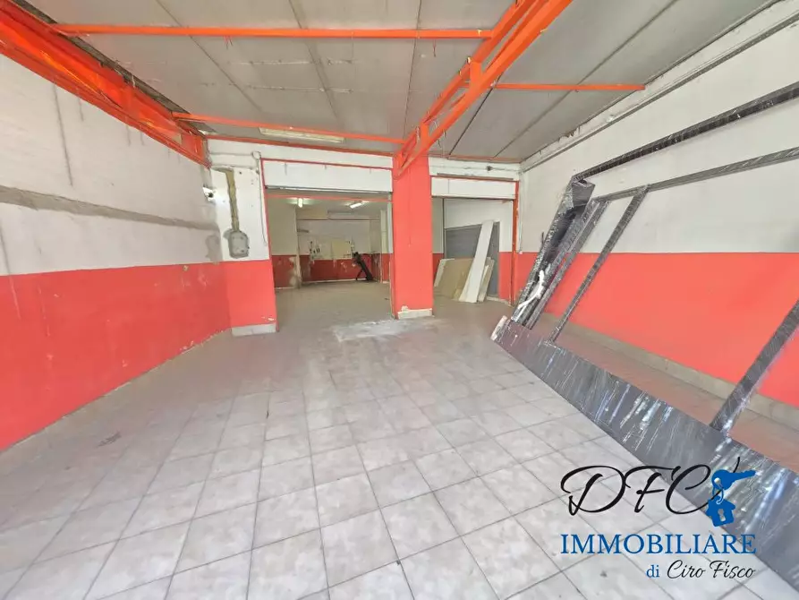 Immagine 3 di Negozio in vendita  a Afragola
