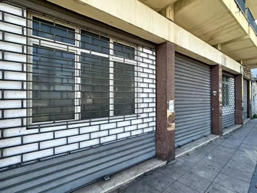 Immagine 3 di Negozio in vendita  297 a Palermo
