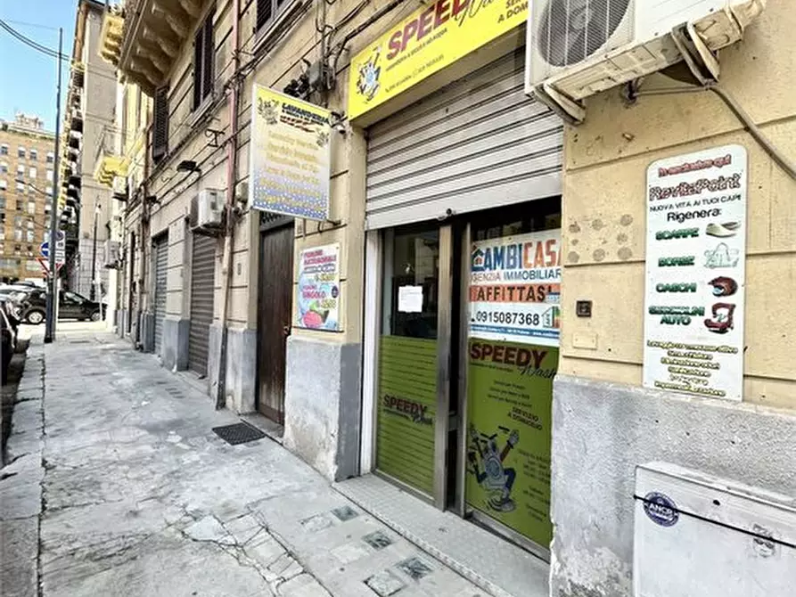 Immagine 4 di Negozio in affitto  83 a Palermo
