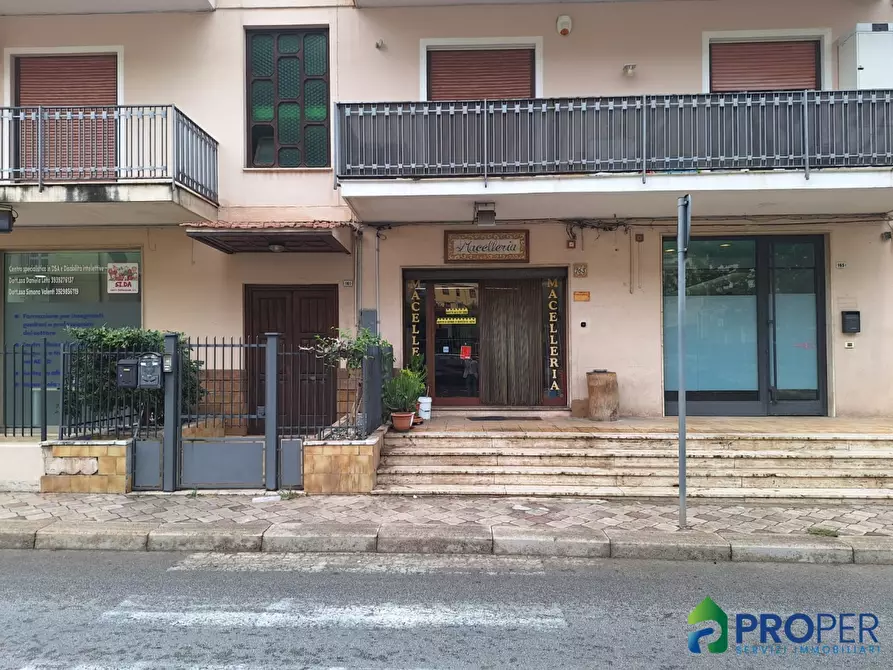 Immagine 2 di Negozio in vendita  163 a Capaci