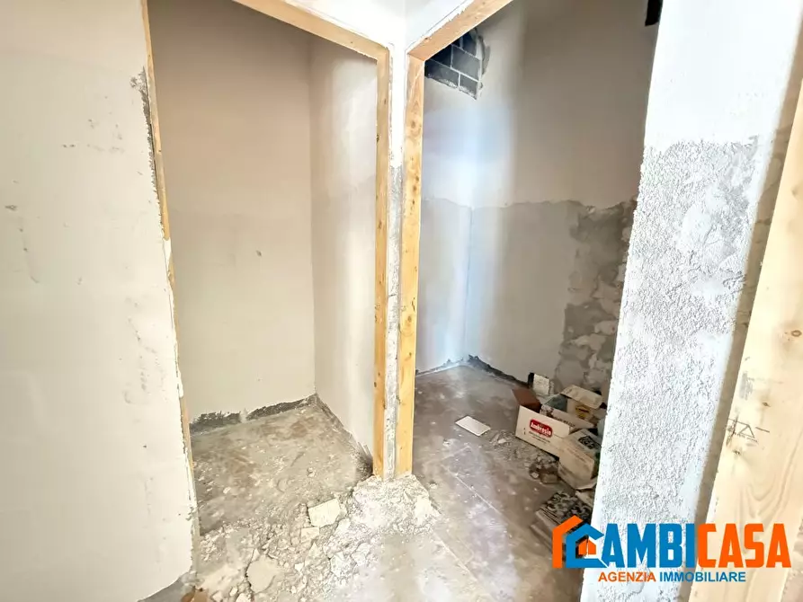 Immagine 5 di Negozio in vendita  a Palermo