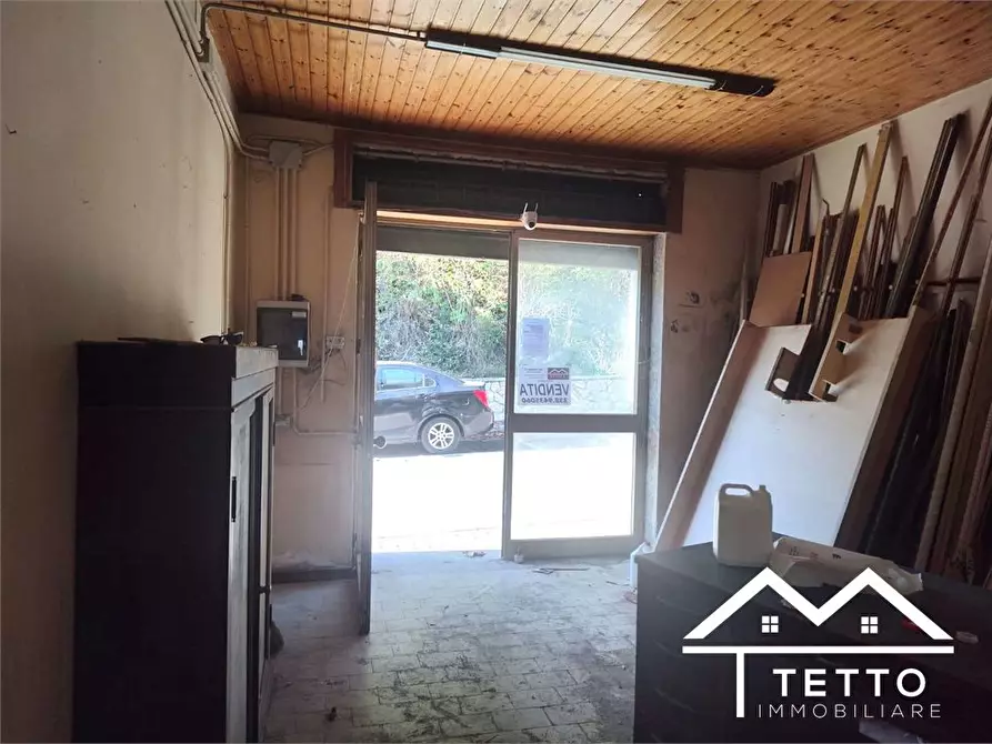 Immagine 3 di Negozio in vendita  a Stimigliano