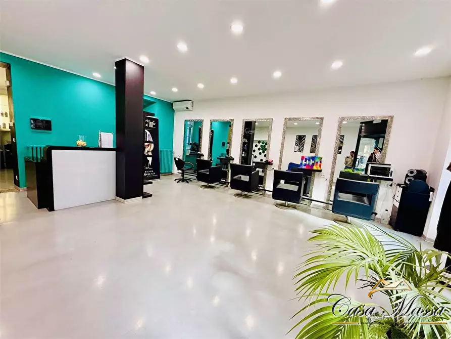 Immagine 5 di Negozio in vendita  52c a Torino