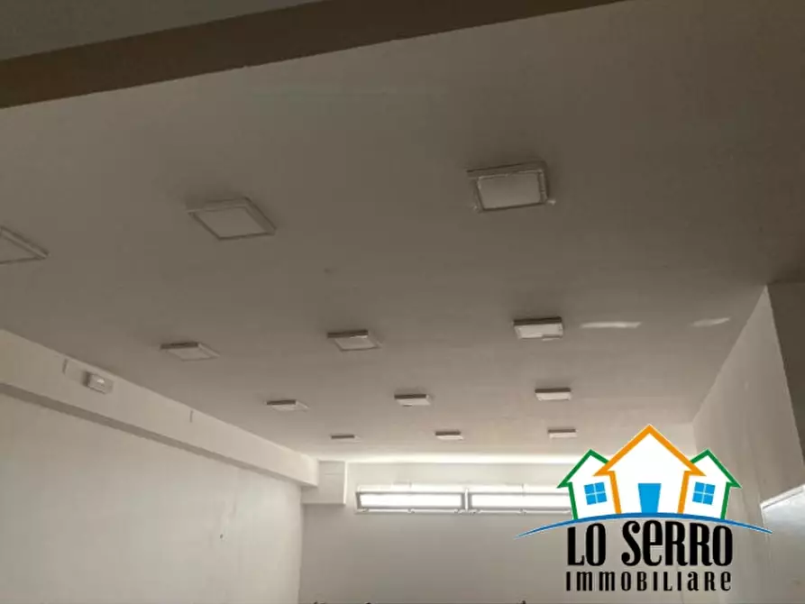 Immagine 3 di Negozio in vendita  a Alcamo