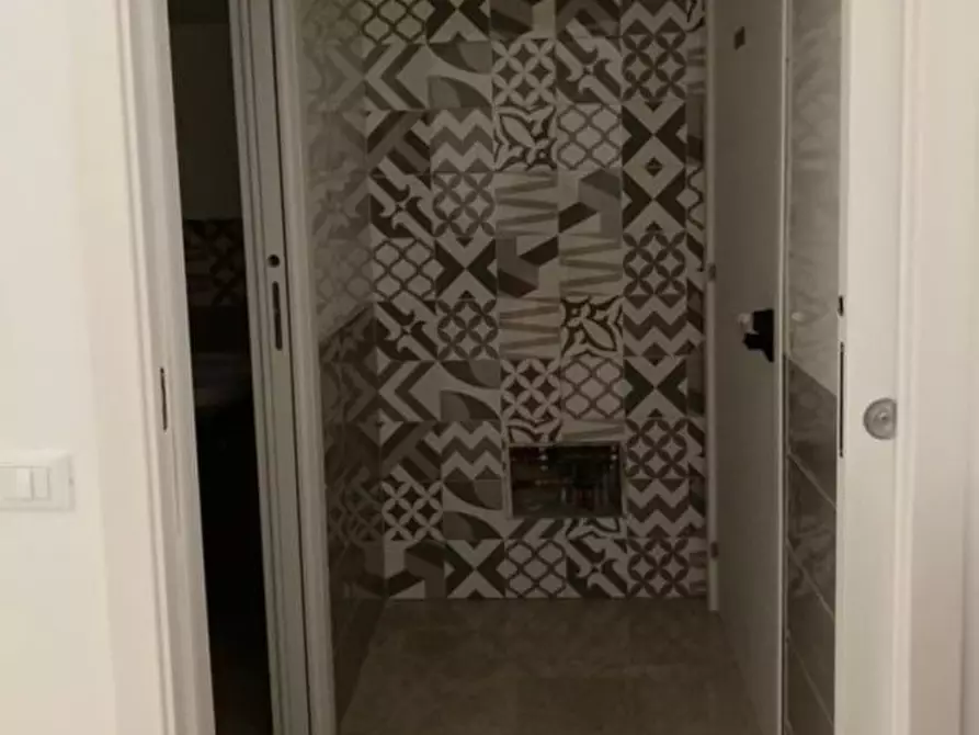 Immagine 7 di Negozio in vendita  a Alcamo