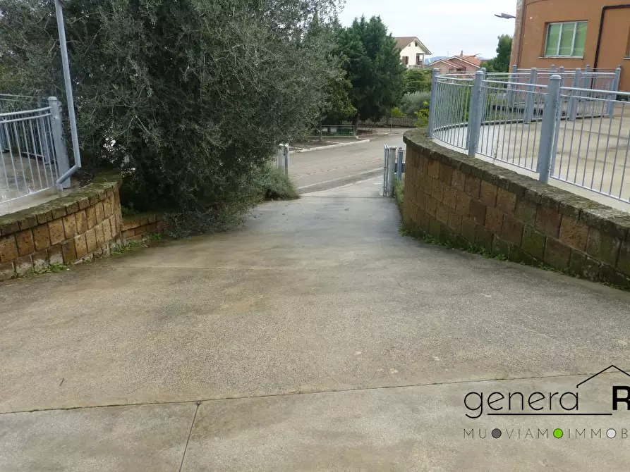 Immagine 5 di Negozio in vendita  a Alanno