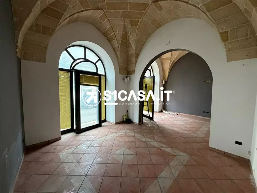 Immagine 6 di Negozio in vendita  35 a Galatone