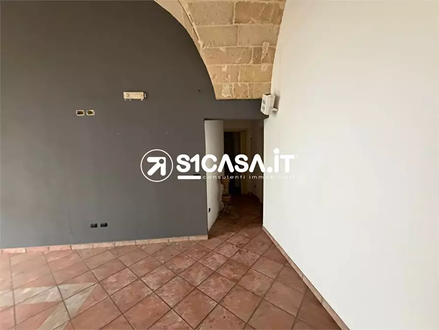 Immagine 8 di Negozio in vendita  35 a Galatone