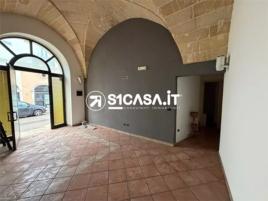 Immagine 5 di Negozio in vendita  35 a Galatone