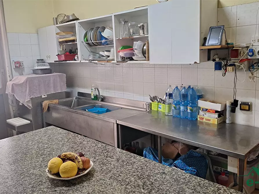 Immagine 10 di Negozio in vendita  a Nizza Di Sicilia