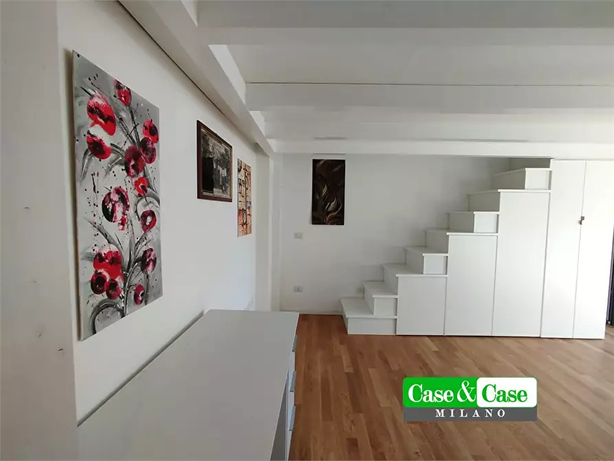 Immagine 6 di Negozio in vendita  34 a Milano