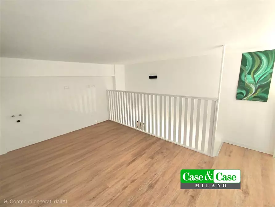 Immagine 9 di Negozio in vendita  34 a Milano