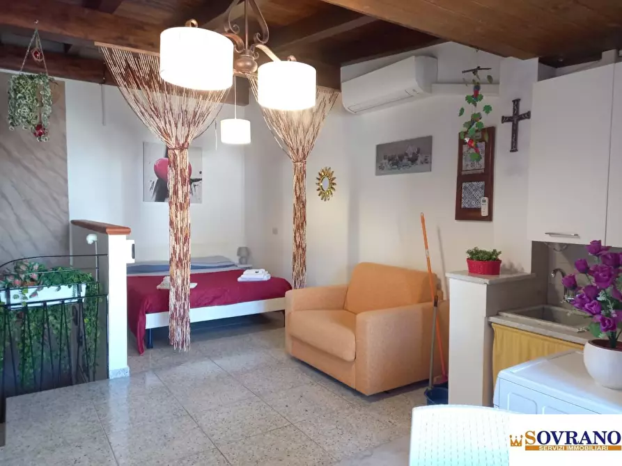 Immagine 10 di Casa indipendente in vendita  25 a Isola Delle Femmine