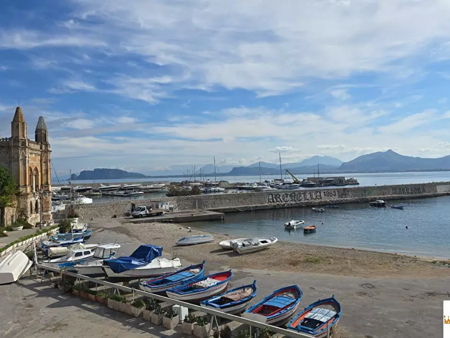 Immagine 4 di Casa indipendente in vendita  a Palermo