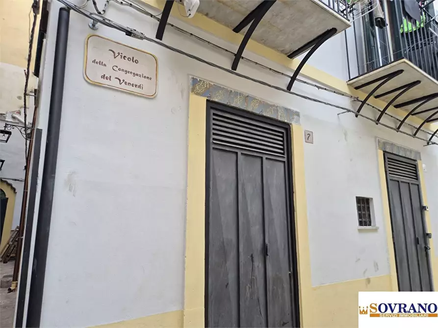 Immagine 2 di Casa indipendente in vendita  a Palermo