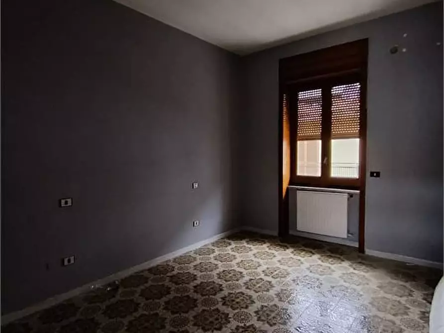 Immagine 8 di Palazzo in vendita  a Succivo