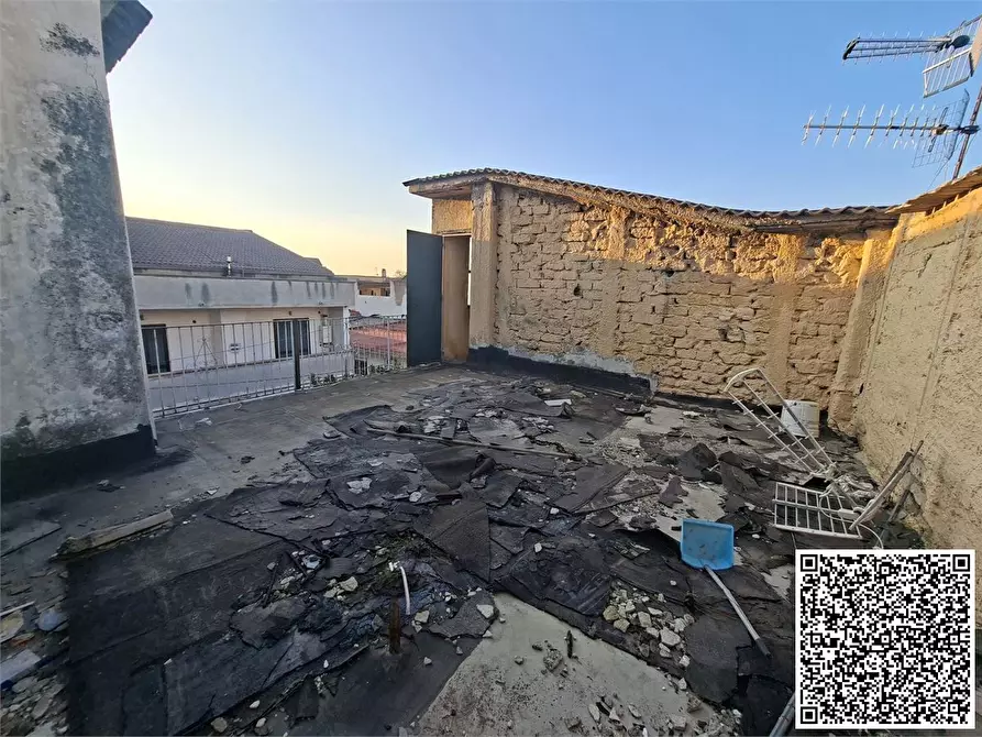 Immagine 10 di Palazzo in vendita  a Santa Maria A Vico