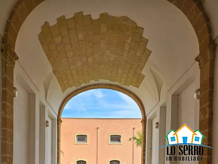 Immagine 6 di Palazzo in vendita  a Mazara Del Vallo