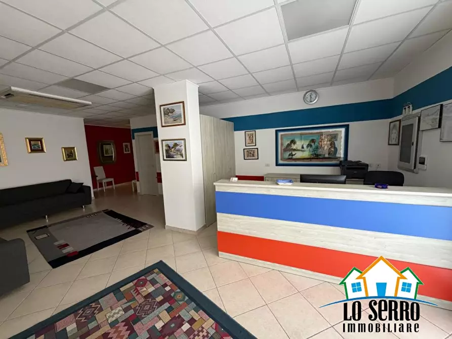 Immagine 10 di Palazzo in vendita  a Alcamo