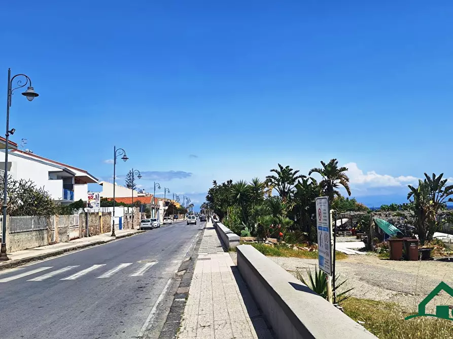 Immagine 6 di Palazzo in vendita  137 a Nizza Di Sicilia