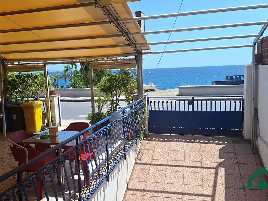 Immagine 9 di Palazzo in vendita  137 a Nizza Di Sicilia