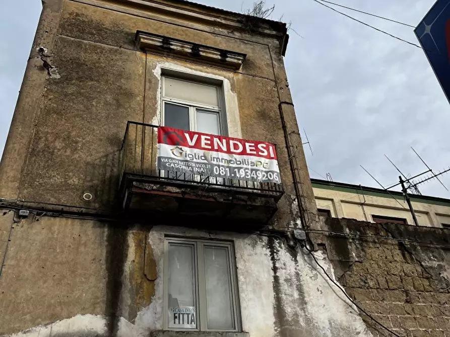 Immagine 2 di Palazzo in vendita  a Afragola